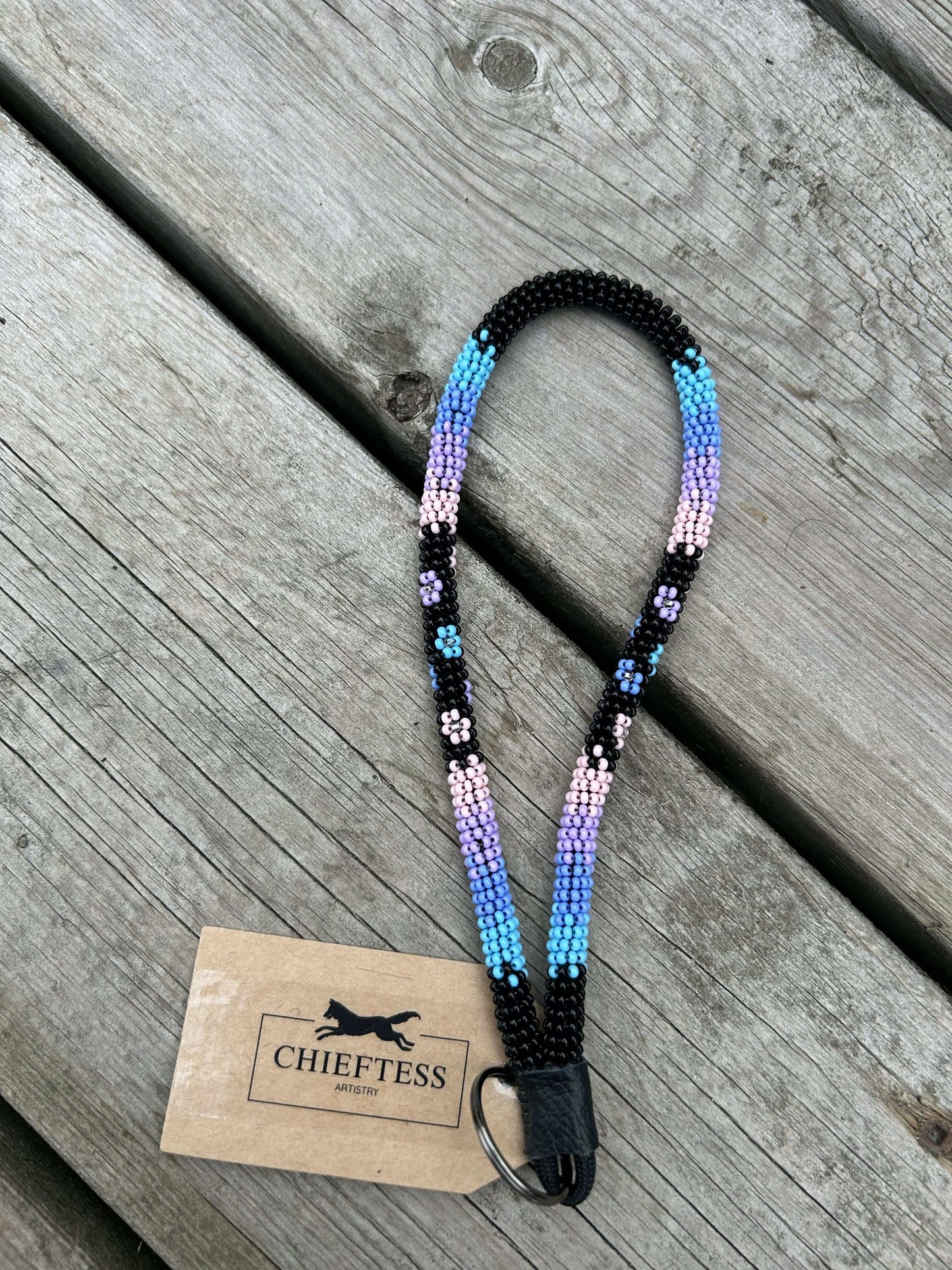 LAGUNA DARK: Wristlet Beaded Keychain