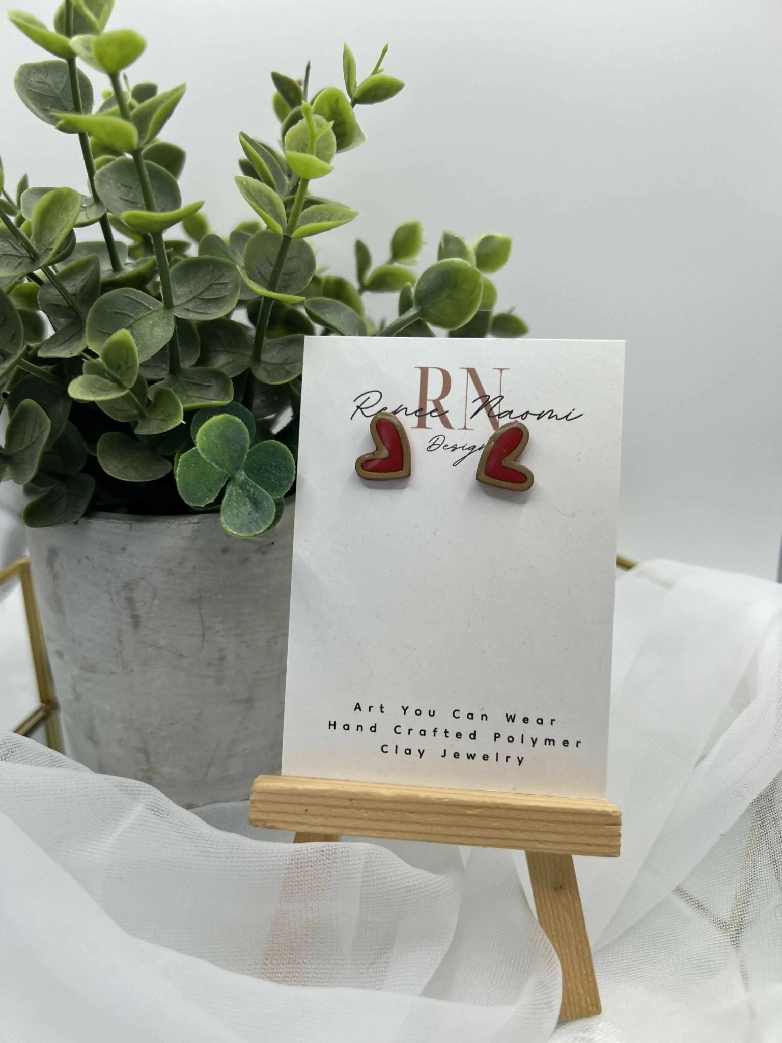 Mini heart studs - Pure Wash