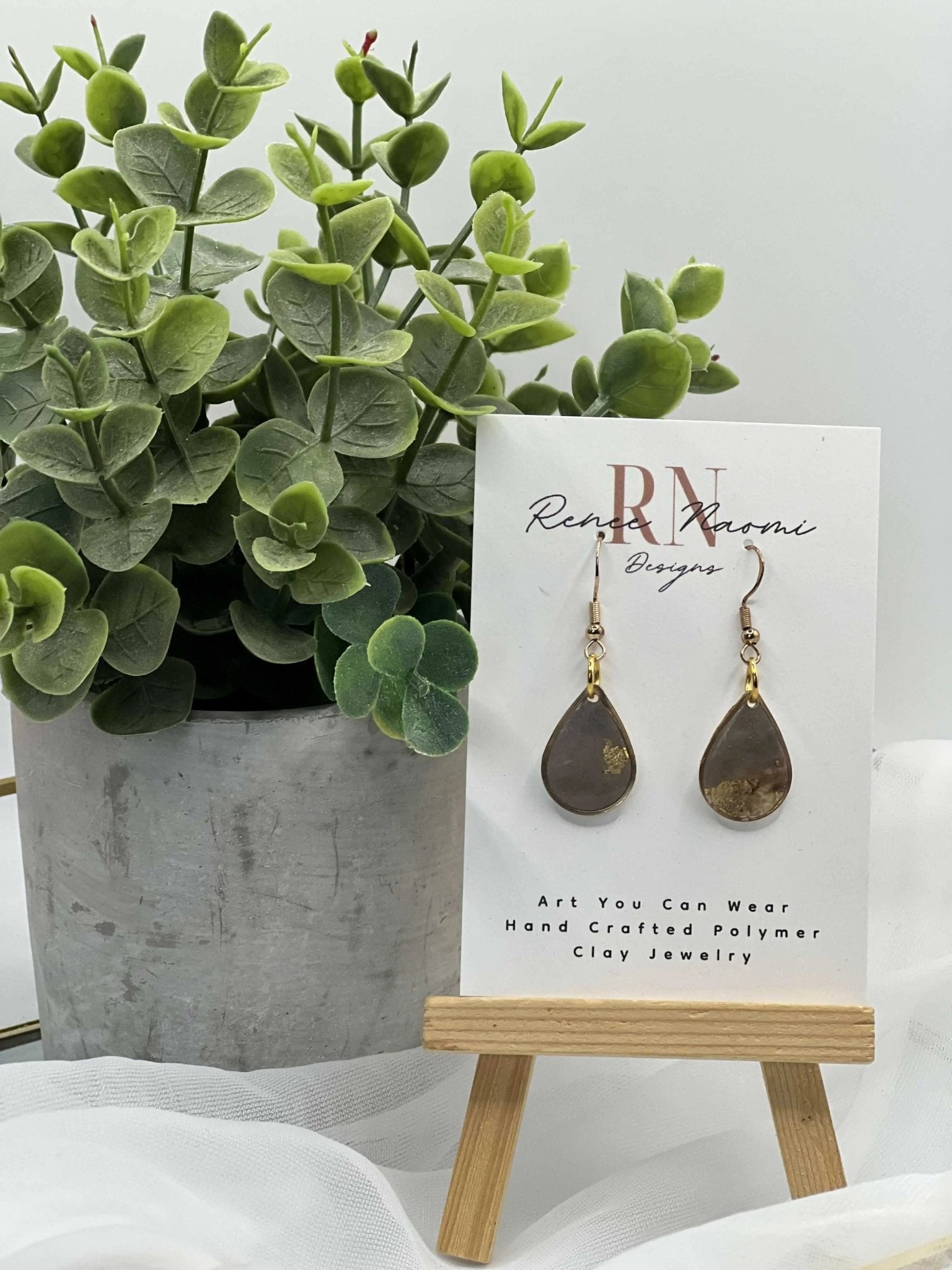 Mini tear drop earrings - Pure Wash