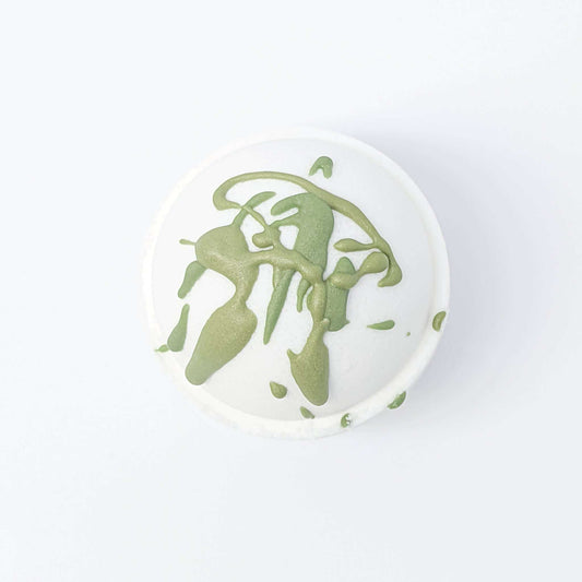 Experience deep relaxation and nourished skin with our Eucalyptus Spearmint Bath Bomb's harmonious aroma | CG Pure Wash