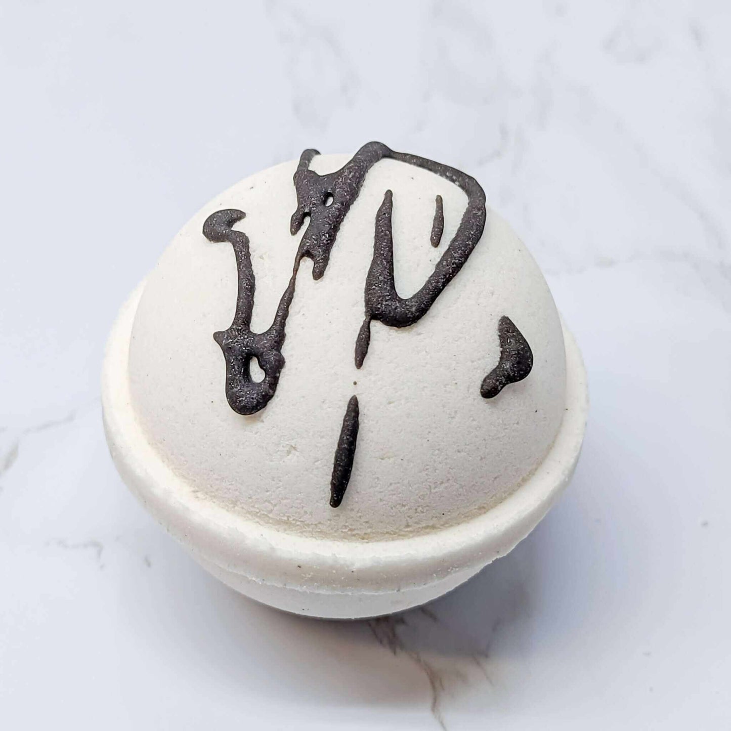 Escape to serenity with our French Vanilla Bath Bomb, a luxurious oasis of comfort and enchanting aromas | CG Pure Wash