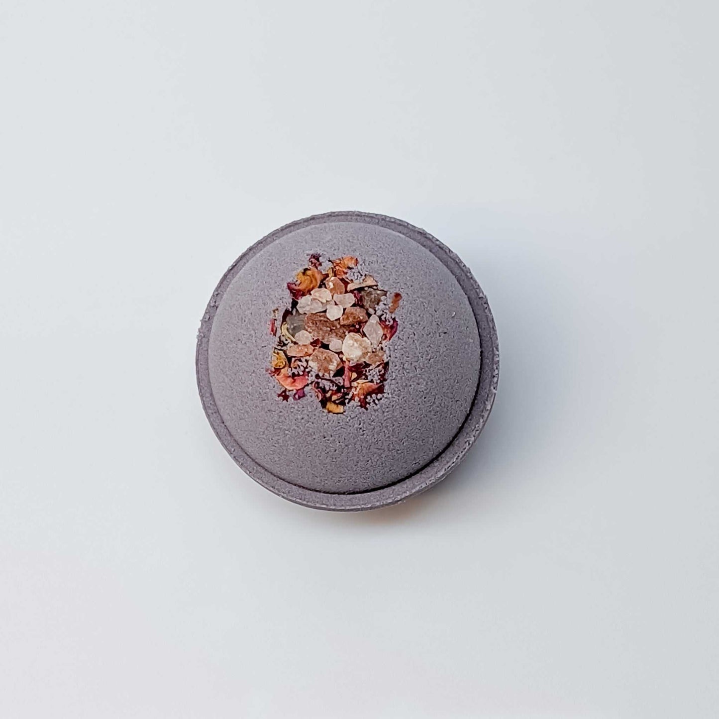 Midnight bath bomb: A sensory journey with sweet and fruity notes for ultimate relaxation | CG Pure Wash