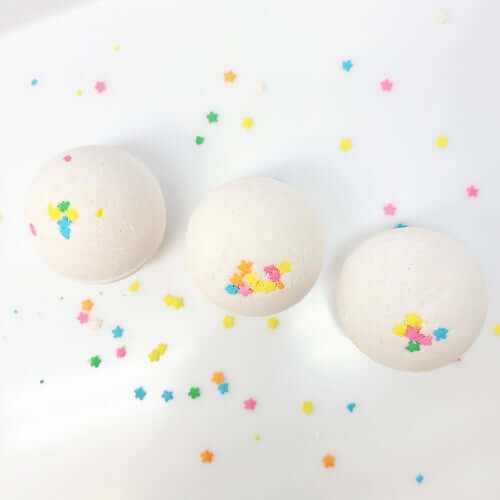 Birthday Cake Bath Bomb, designed to moisturize skin and offer a delightful cake scent for a luxury bath experience | CG Pure Wash.
