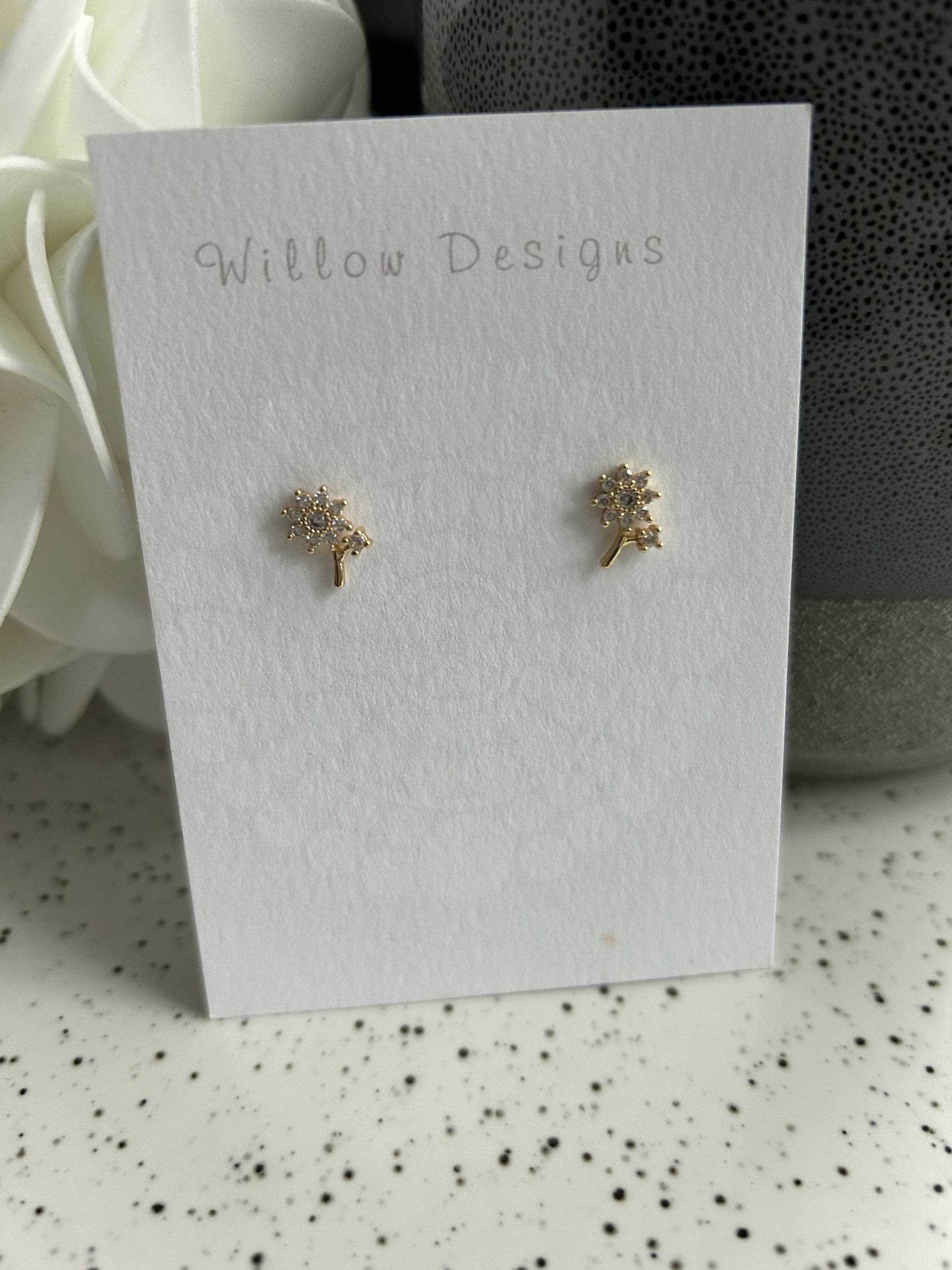 Gold Flower Stud with StemJewelryCute little flower studs!-14K gold plated-nickel freeGold Flower StudCG Pure Wash